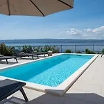 Seaview Elza With Heated Pool, Summer Kitchen, Gym, Seaviews Villa *