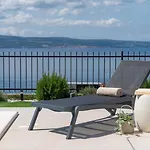 Villa Seaview Elza With Heated Pool, Summer Kitchen, Gym, Seaviews *