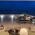 Seaview Elza With Heated Pool, Summer Kitchen, Gym, Seaviews Villa