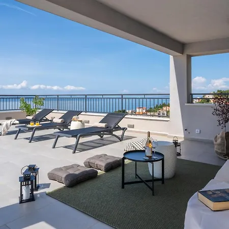 Seaview Elza With Heated Pool, Summer Kitchen, Gym, Seaviews Villa *