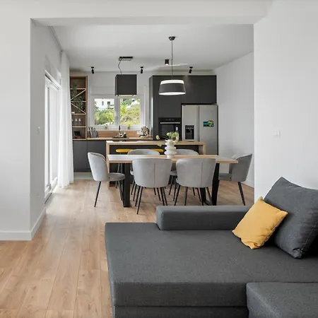Villa Seaview Elza With Heated Pool, Summer Kitchen, Gym, Seaviews