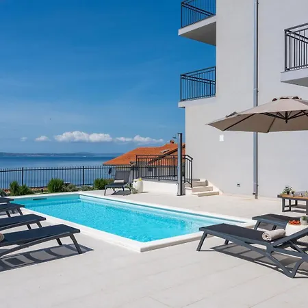 Seaview Elza With Heated Pool, Summer Kitchen, Gym, Seaviews Villa