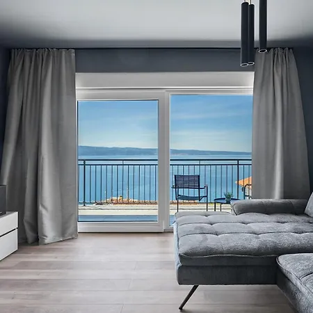 Villa Seaview Elza With Heated Pool, Summer Kitchen, Gym, Seaviews