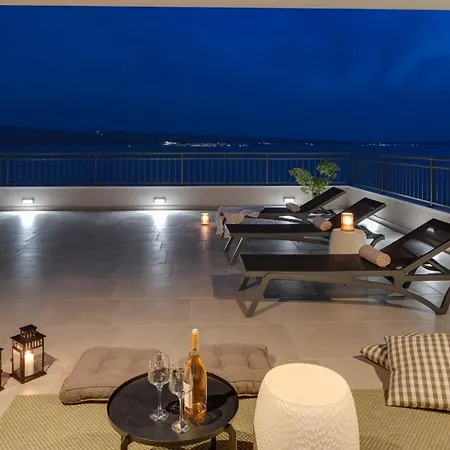 Seaview Elza With Heated Pool, Summer Kitchen, Gym, Seaviews Βίλα