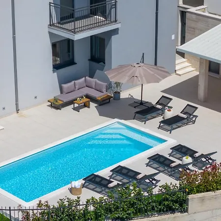 Seaview Elza With Heated Pool, Summer Kitchen, Gym, Seaviews Βίλα *